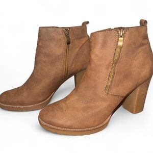 Limelight Camel Ankle Boots Chunky Heel Size 9.5